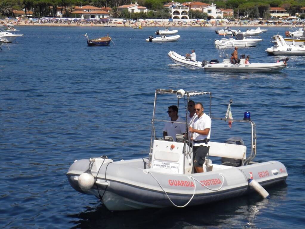 Blitz in mare, scoperti decine di ormeggi abusivi