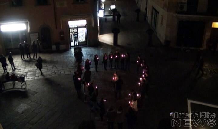 Ecco il flash mob in piazza per "M'Illumino di Meno": video