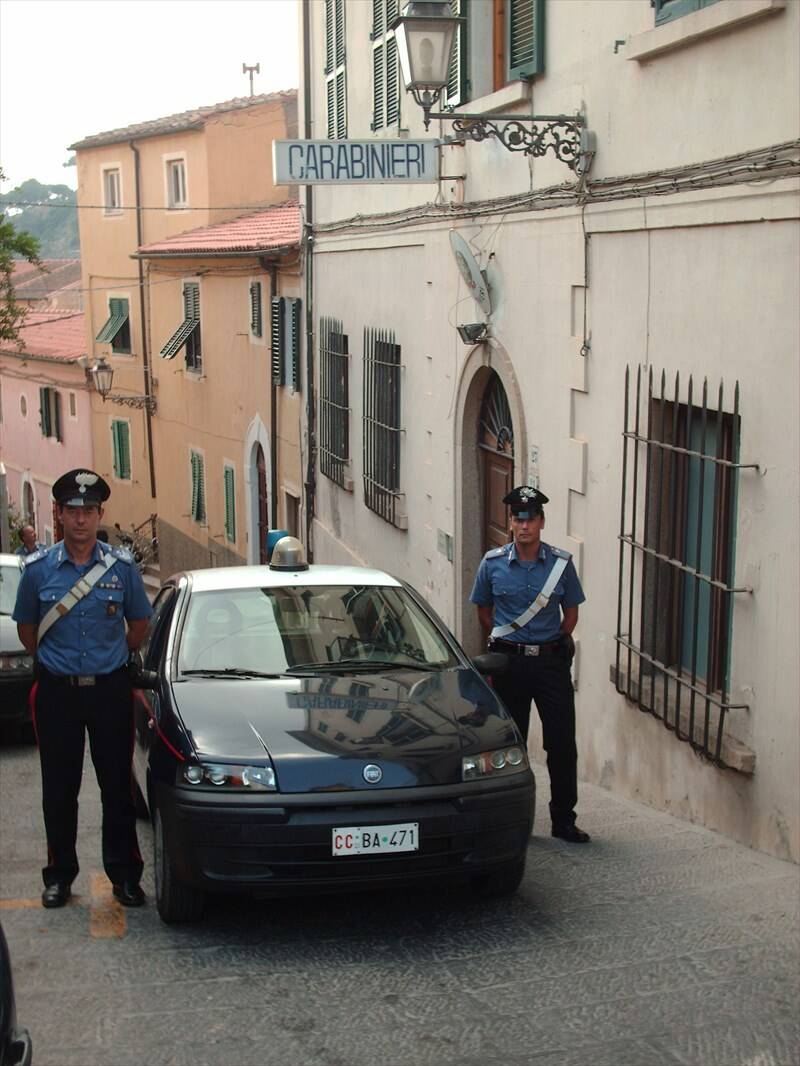 Arrestato dai Carabinieri, torna in carcere spacciatore