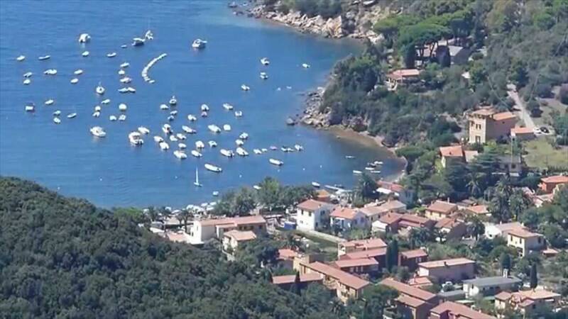 Rimozione di barche a Bagnaia, il sindaco intervenga
