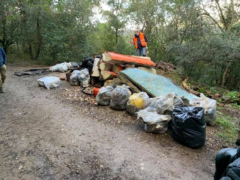 Elba: volontari ripuliscono due zone, erano diventate vere e proprie discariche