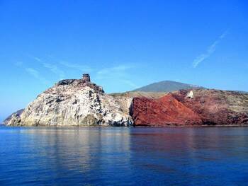 Toscana, Capraia è la prima isola "Covid free". Vaccinati tutti anche con seconda dose