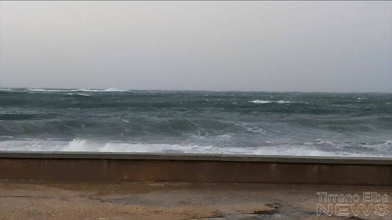 Codice giallo per vento forte e mareggiate sulla costa e l’Arcipelago fino al 14 luglio