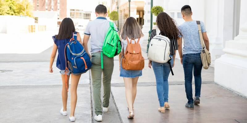 La Asl Toscana nord ovest aumenta la disponibilità dei tamponi per facilitare il rientro a scuola in sicurezza