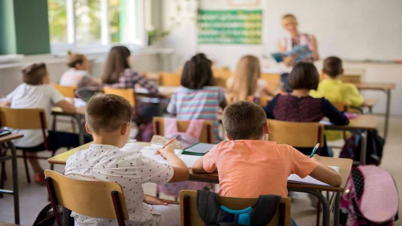 bambini in classe